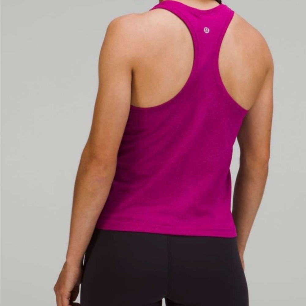 Lululemon Swiftly Tech Racerback Tank Top-waist length, color raspberry. Size 8 - Picture 6 of 7